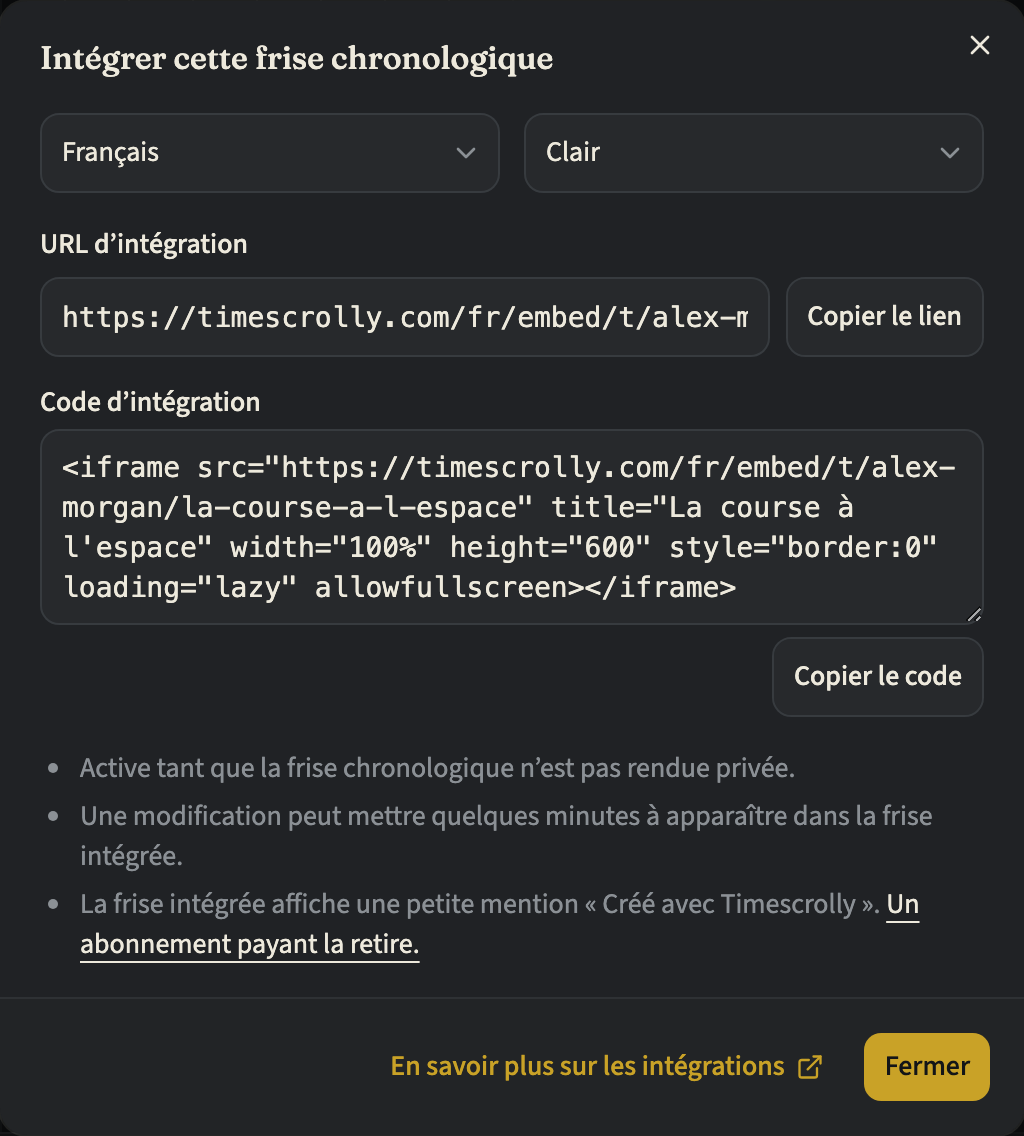 La boîte de dialogue Intégrer cette frise chronologique avec les sélecteurs de langue et de thème, l'URL d'intégration avec Copier le lien, le code d'intégration avec Copier le code et, en dessous, des remarques, dont la mention Créé avec Timescrolly
