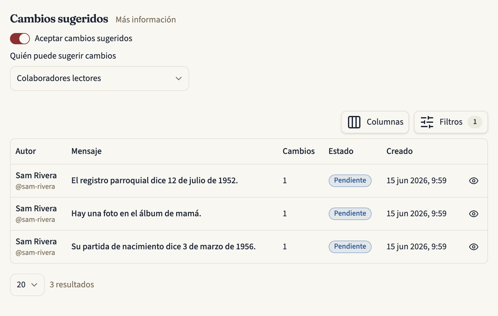 La pestaña Sugerencias de una línea de tiempo: los ajustes de Cambios sugeridos, con «Quién puede sugerir cambios» en «Colaboradores lectores» y el interruptor «Aceptar cambios sugeridos» activado, sobre una tabla con tres sugerencias pendientes de Sam Rivera, cada una con su mensaje, el número de cambios, el estado y la fecha